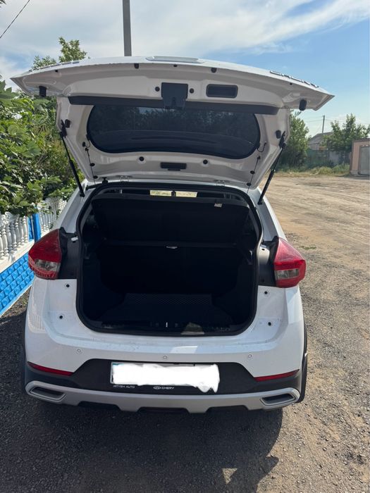 Продам машину Chery tiggo 2 pro