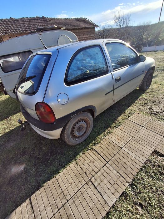 Open corsa 1.7D-на части