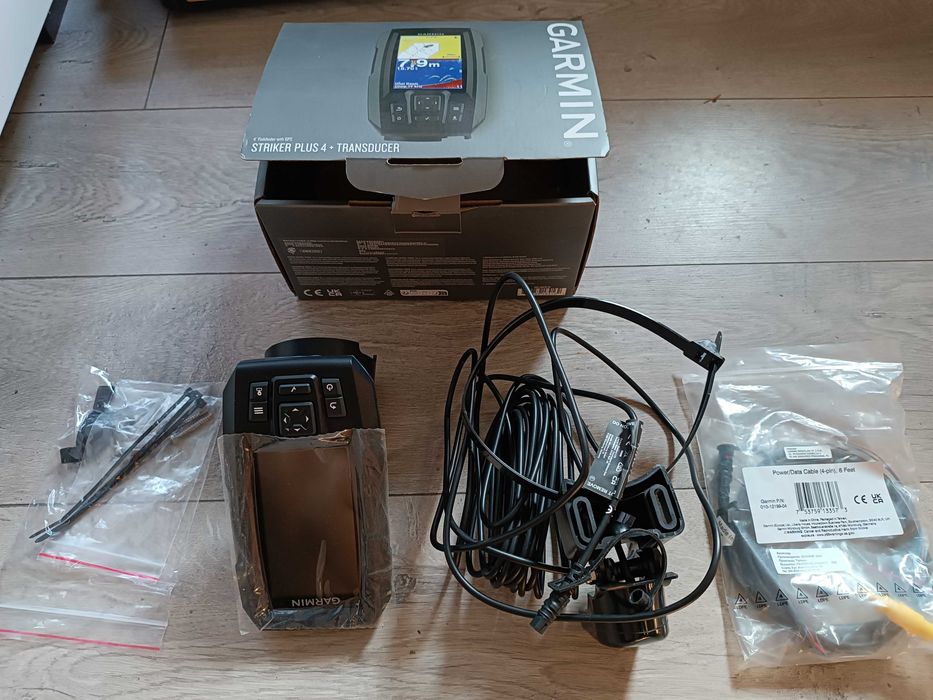 Сонар Garmin STRIKER™ Plus 4 комплект с акумулаторна батерия SBat 12V 9AH