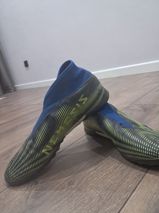 Adidas Nemesis сороконожки