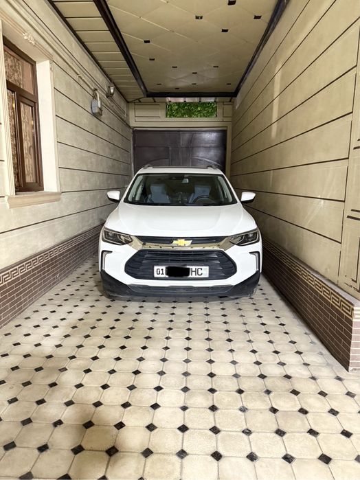 Tracker 2 premier 2023