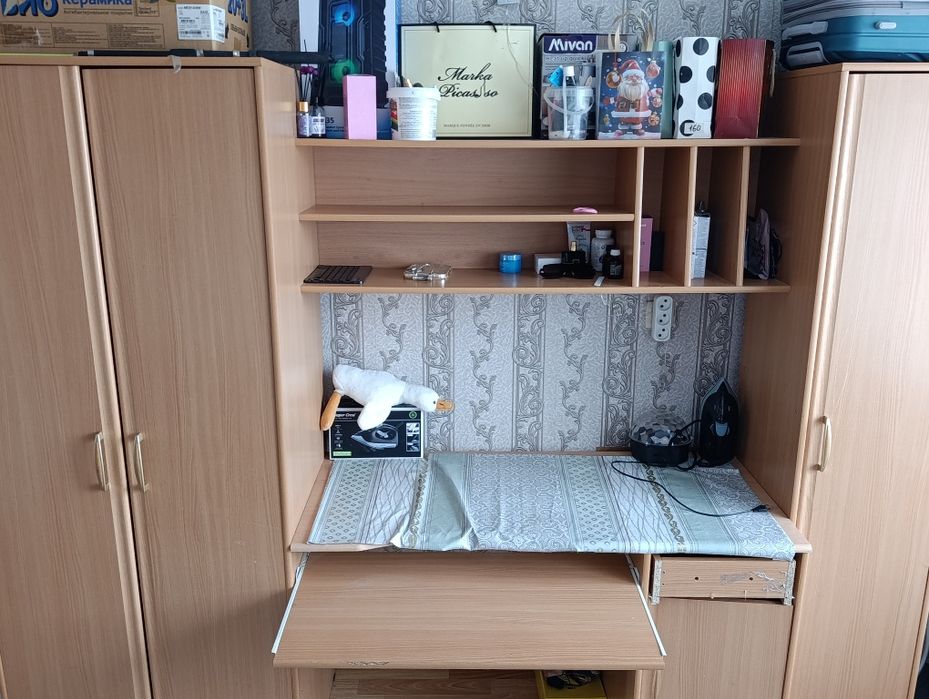 Парта с шифонером