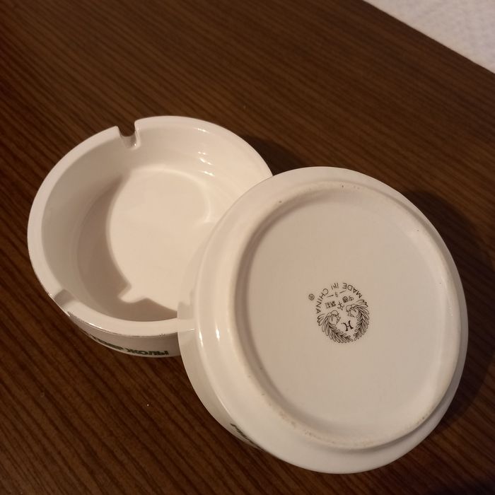 Пепельницы со старым логотипом КТЖ