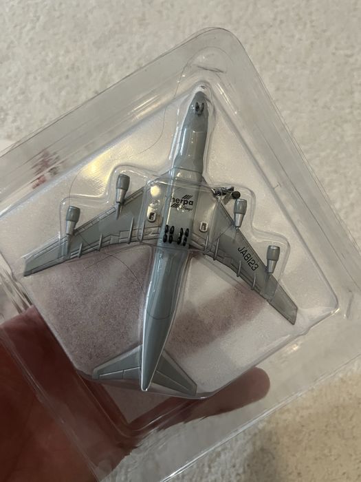 Avion metalic Boeing