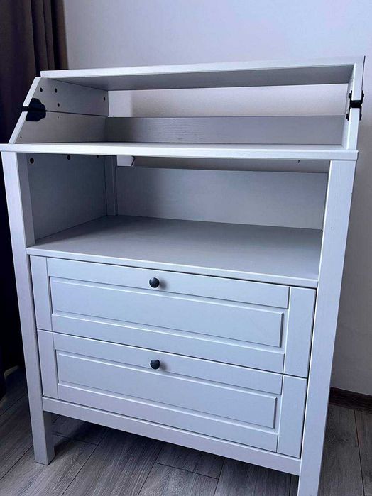 бебешки скрин Ikea SUNDVIK
