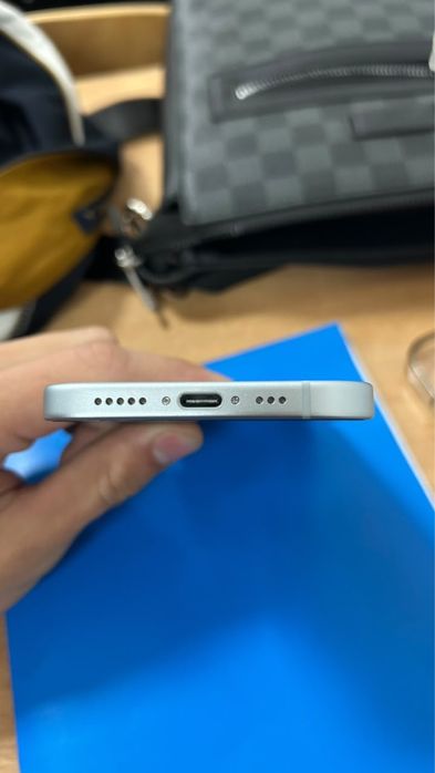 iPhone 15