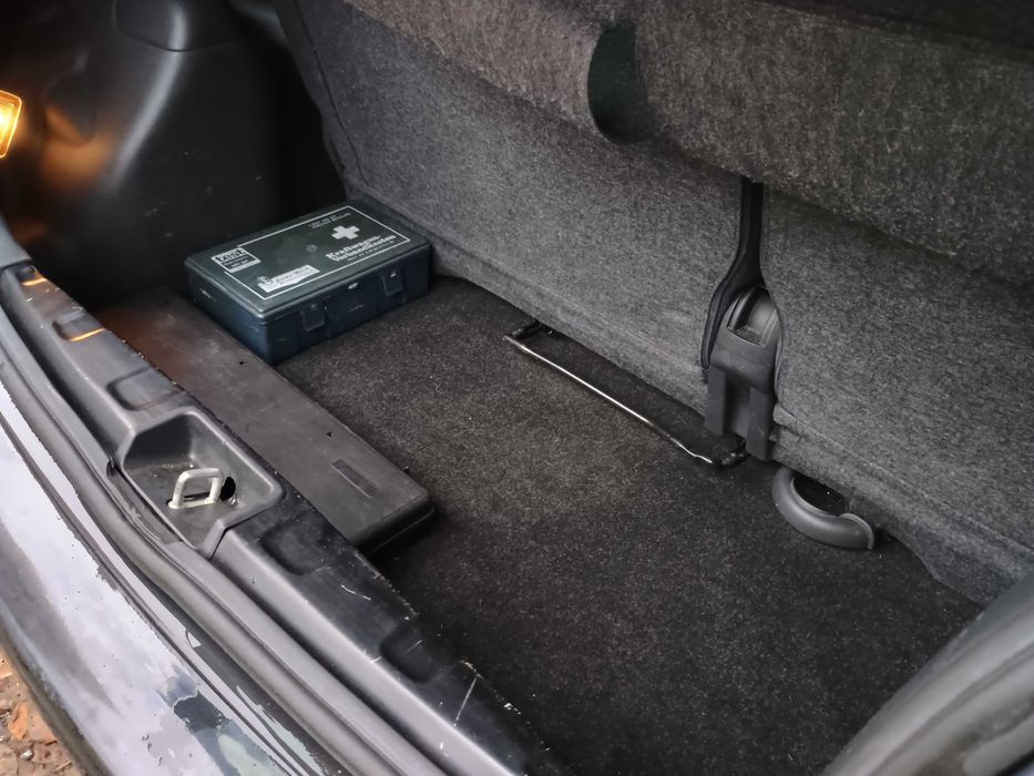 Toyota Yaris (P1) 1.3 VVT-i 2005 г.