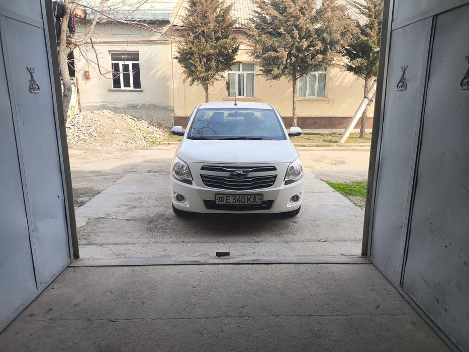 Кобальт 1 позется