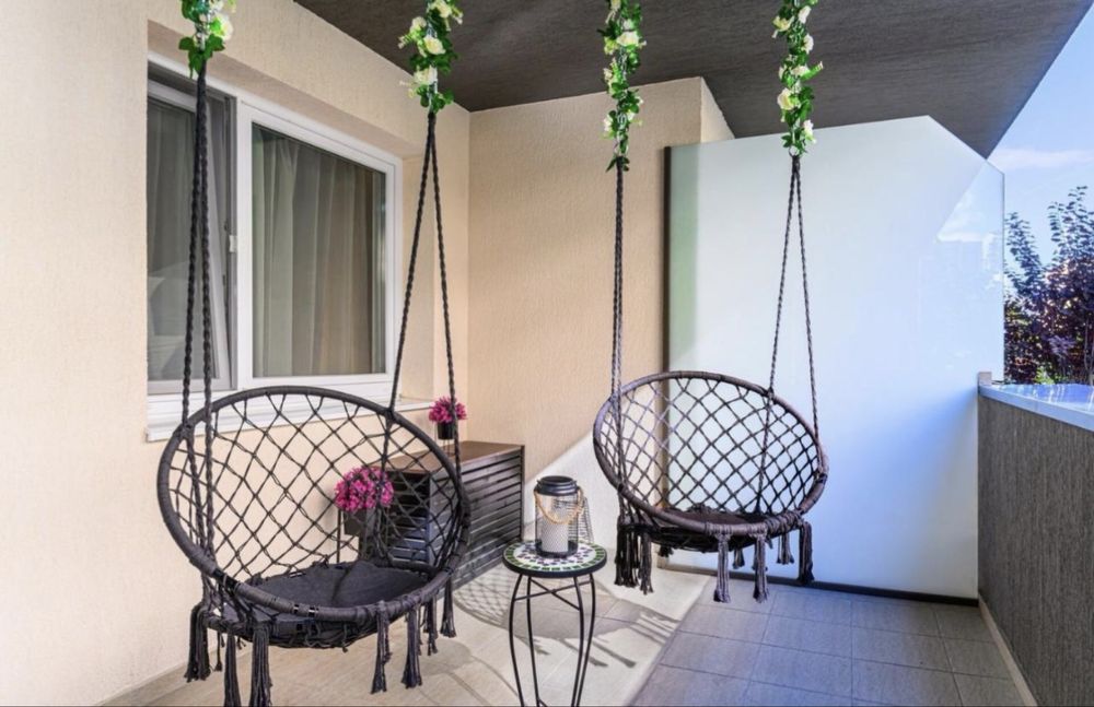 2 camere LUX Urban Plaza | 80+ mp | Terasă 30 mp | Parcare | Regim hotelier