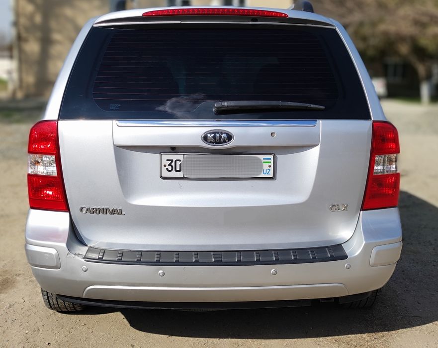 Kia Carnival II 2006