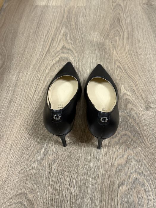 Туфли на каблуке Guess