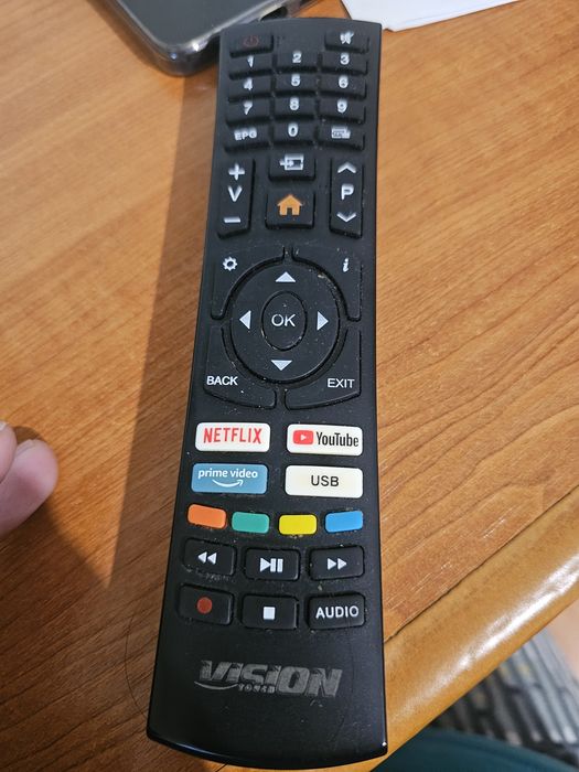 Vând telecomanda stricata