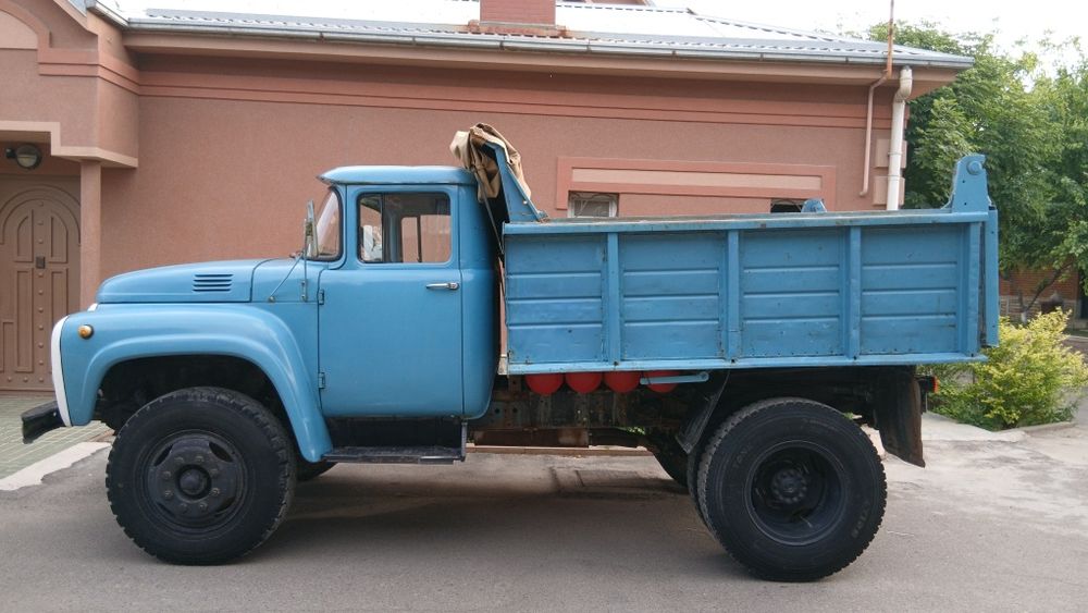 Zil MMZ 4502 rangi ko'k ishlap chiqarilgan yili 1988 Yuk ozi ag'daruv