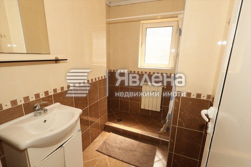 Продава се Четиристаен апартамент в София, Център - 115 кв.м за 3305 €/кв.м - Снимка #8
