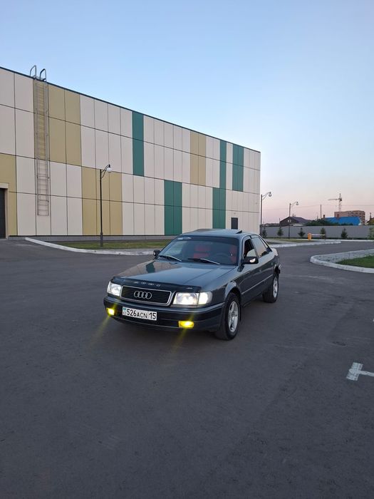 Продам Ауди 100 с4