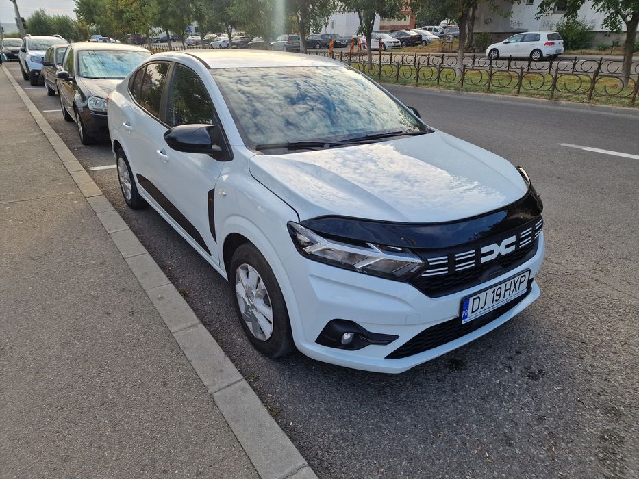 Dacia logan benzina plus gpl pret 9450 euro usor negociabil fara variante