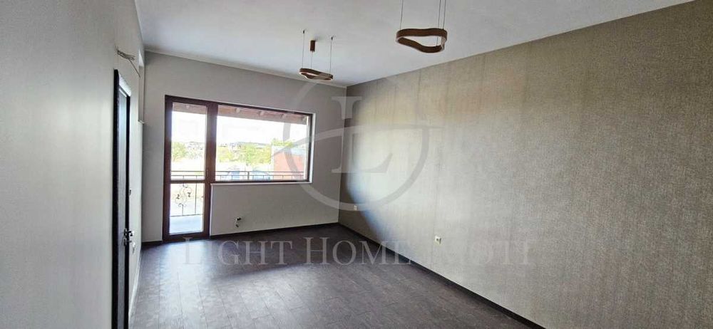 Реф. 3055 Двуетажна къща с. Белащица