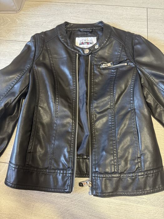 Куртка кожаная детская