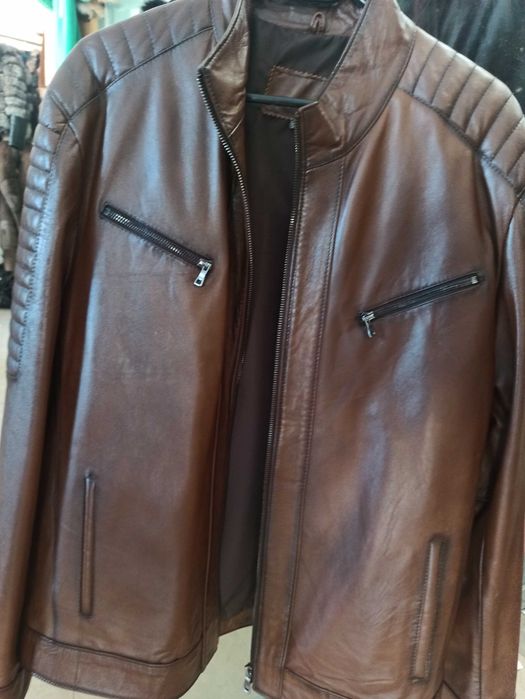 Спортни мъжки якета от естествена кожа!