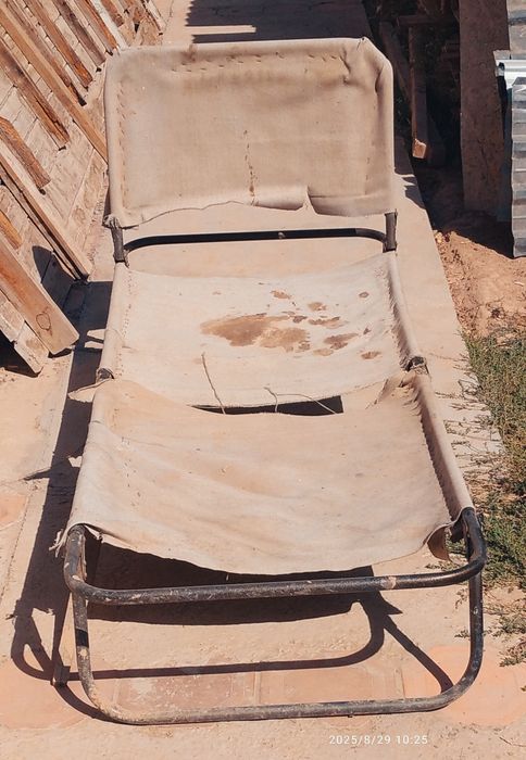 Raskladushka, yigʻma krovat.