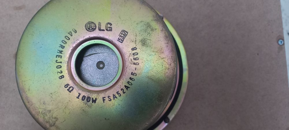 Продаются сабвуферные динамики 6,5 дюйм (16,5 см)