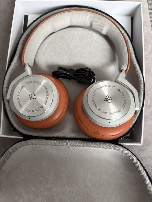 Наушники Beoplay HX wireless headphones