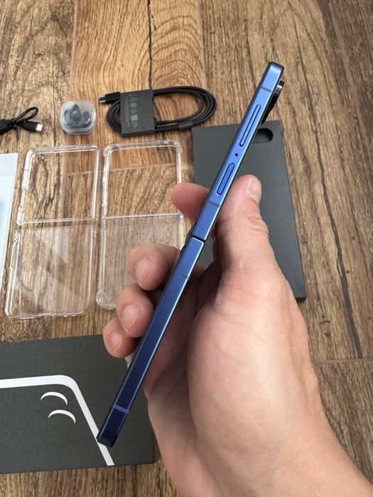 Samsung Z Flip 7 (schimb cu Fold 7, Samsung s24 ultra, s25 ultra)