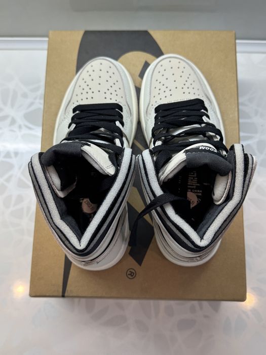 Jordan 1 High Zoom Air CMFT Summit White Black Обувки 36.5 Размер