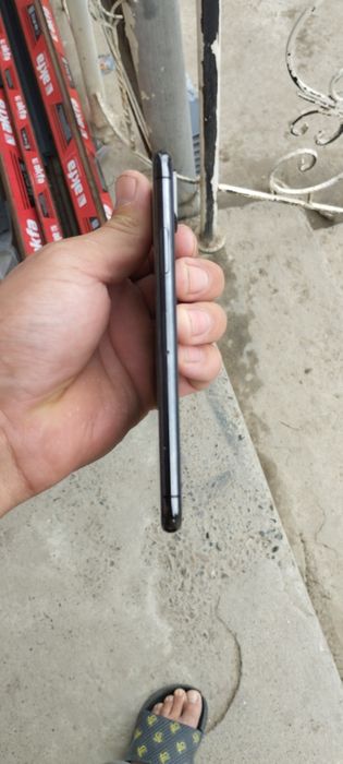 Iphone xs 64gb holati ideal