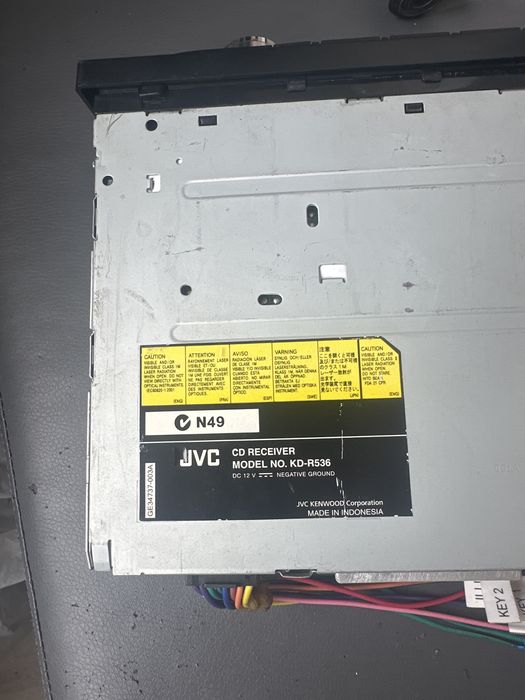 Продам магнитолу jvc