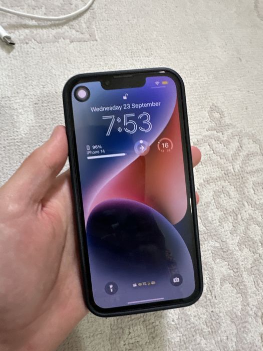 Iphone 14 продается