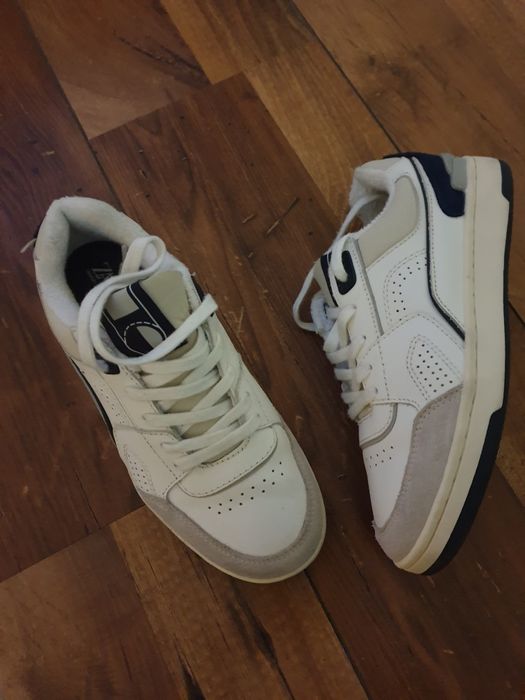 Adidasi baieti, marca Zara, noi, fara eticheta