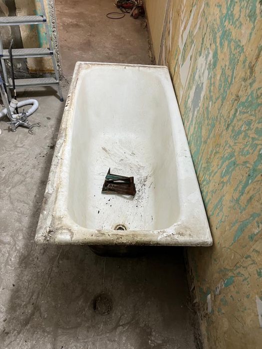 Бесплатно Чугунная ванна