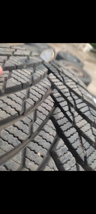 Зимни гуми с джанти 195/65/15 5x100