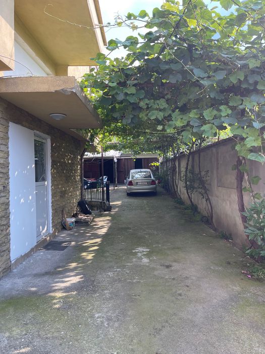 Продава се Тристаен апартамент в Петрич - 91 кв.м за 365 €/кв.м - Снимка #1