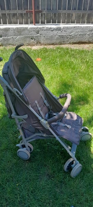 Vând Carut Pliabil Bebe