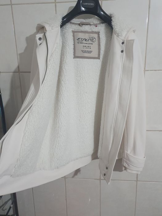 Jacheta uni sex ,imblanita alba