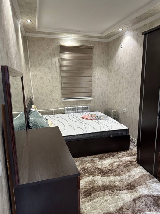 Продается своя квартира, 3 комнатная, 1-этаж.