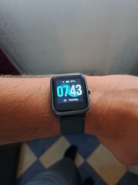 Smartwatch H76  1.57inch