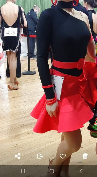 Платье для танцев