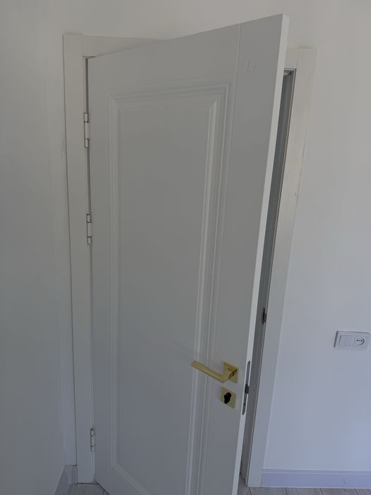Продам двери новые