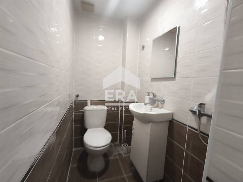 Масивна къща в кв. ,,Училищни,,