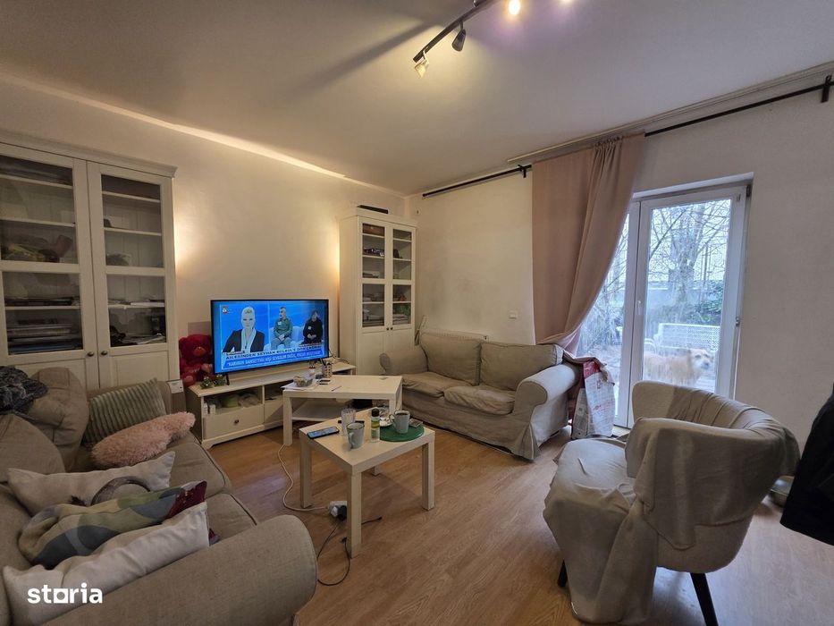 Casa 5 camere complex rezidential in Pipera!!