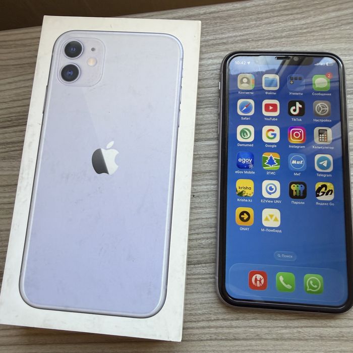 Телефон Айфон 11