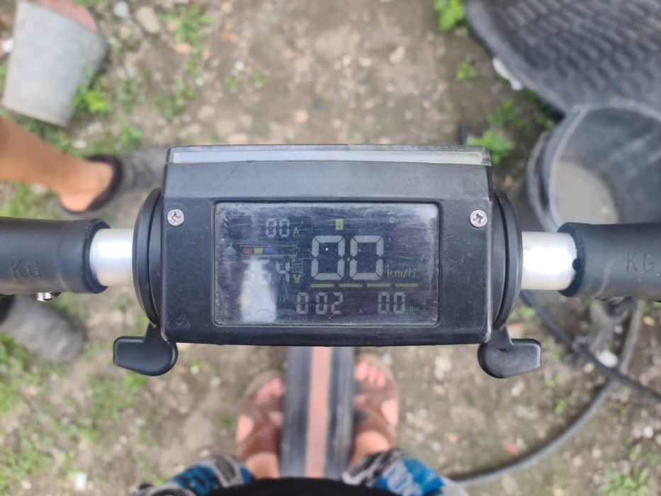 Продаю электросамокат koogo s3