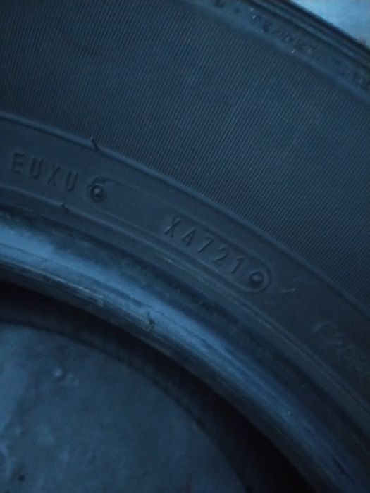 Продам резину 285/60/18