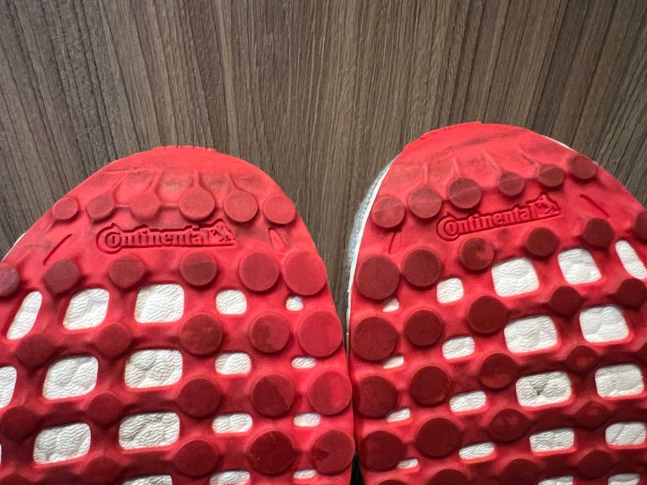 adidas ultra boost uncaged SOLEBOX мъжки маратонки номер 42