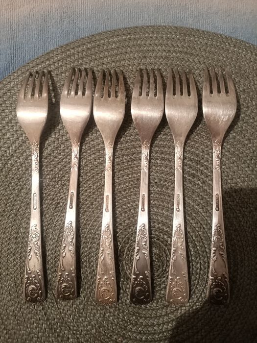 Продам вилки мельхиор