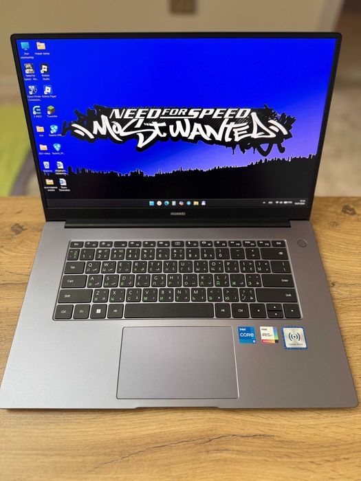 Ноутбук HUAWEI matebook D16