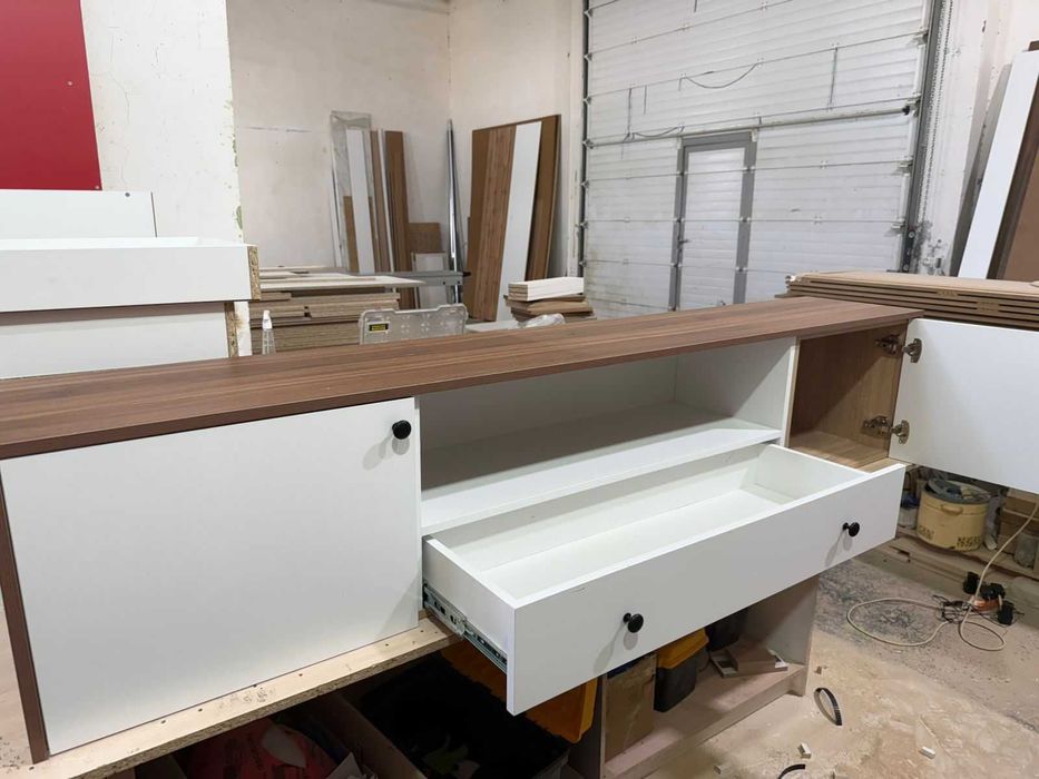 Тумба под ТВ новый